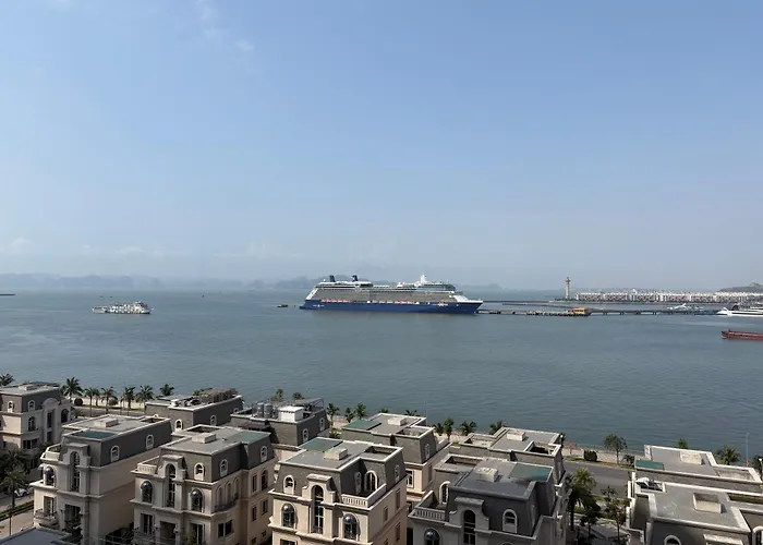 Breathtaking Panoramic Bay View Căn hộ Hạ Long