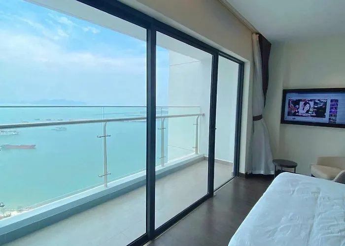 Căn hộ Breathtaking Panoramic Bay View